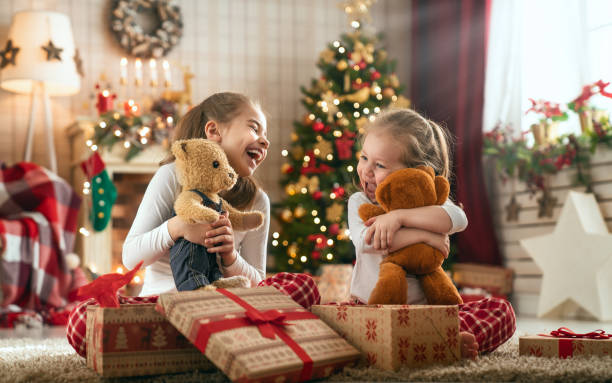 Sensible Gifts for Your Family During the Holidays: A Guide to Thoughtful Gifting