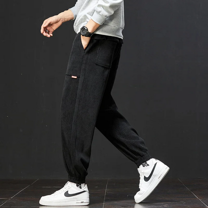 SIGNATURE CORDUROY JOGGER