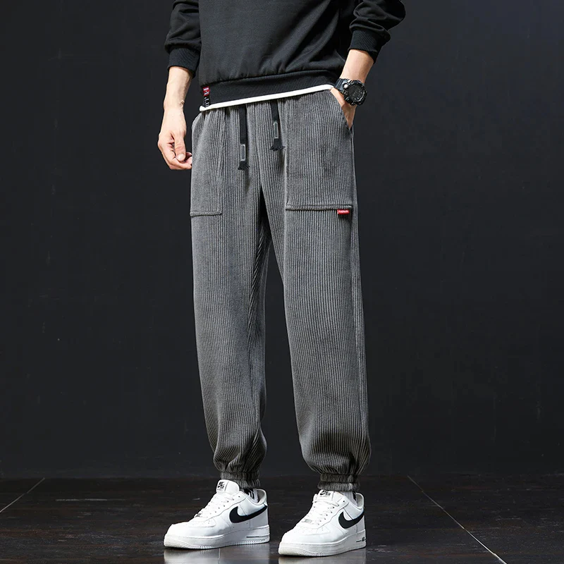 SIGNATURE CORDUROY JOGGER