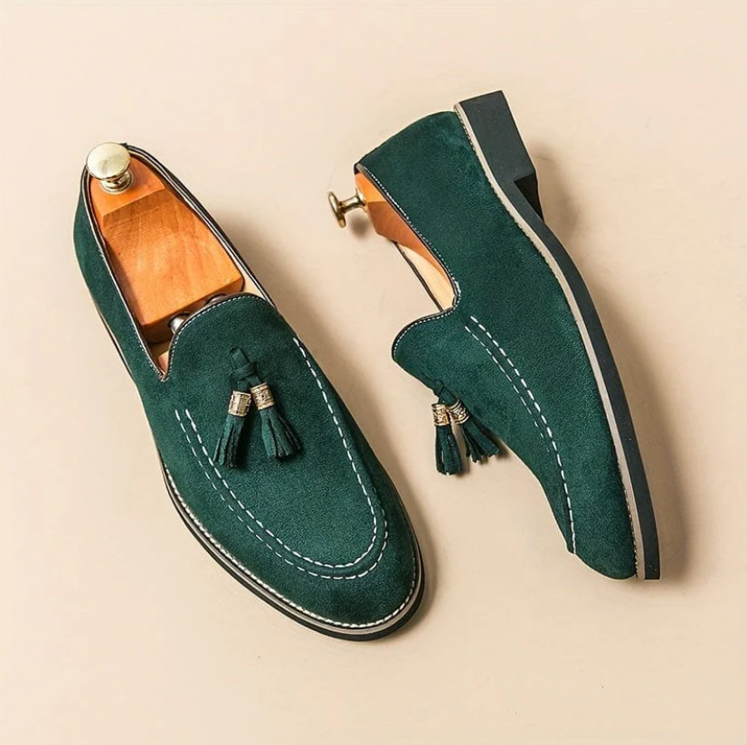 BELLAGIO TASSEL SUEDE LOAFER